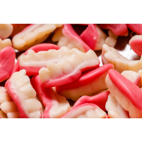 Vampire Teeth Candy (Halal)